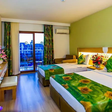 Eftalia Splash فندق 5*