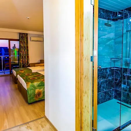 Hotell Eftalia Splash 5*